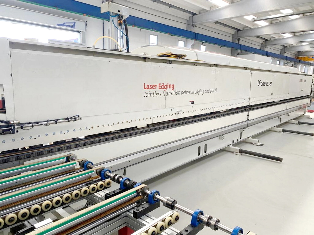 Single-sided edge banding machine  / IMA / NOVIMAT LASER System/I/R75/1110/R3