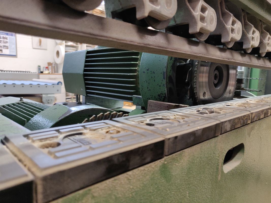 double-end tenoner / HOMAG / FLO23