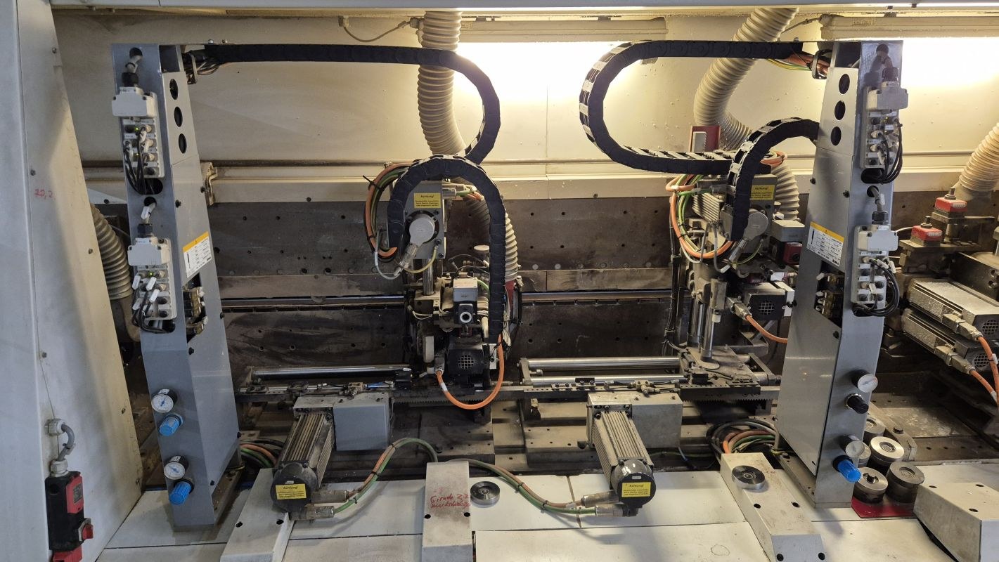 single-sided edge banding machine / IMA / Novimat Concept/I/G80/440/R3
