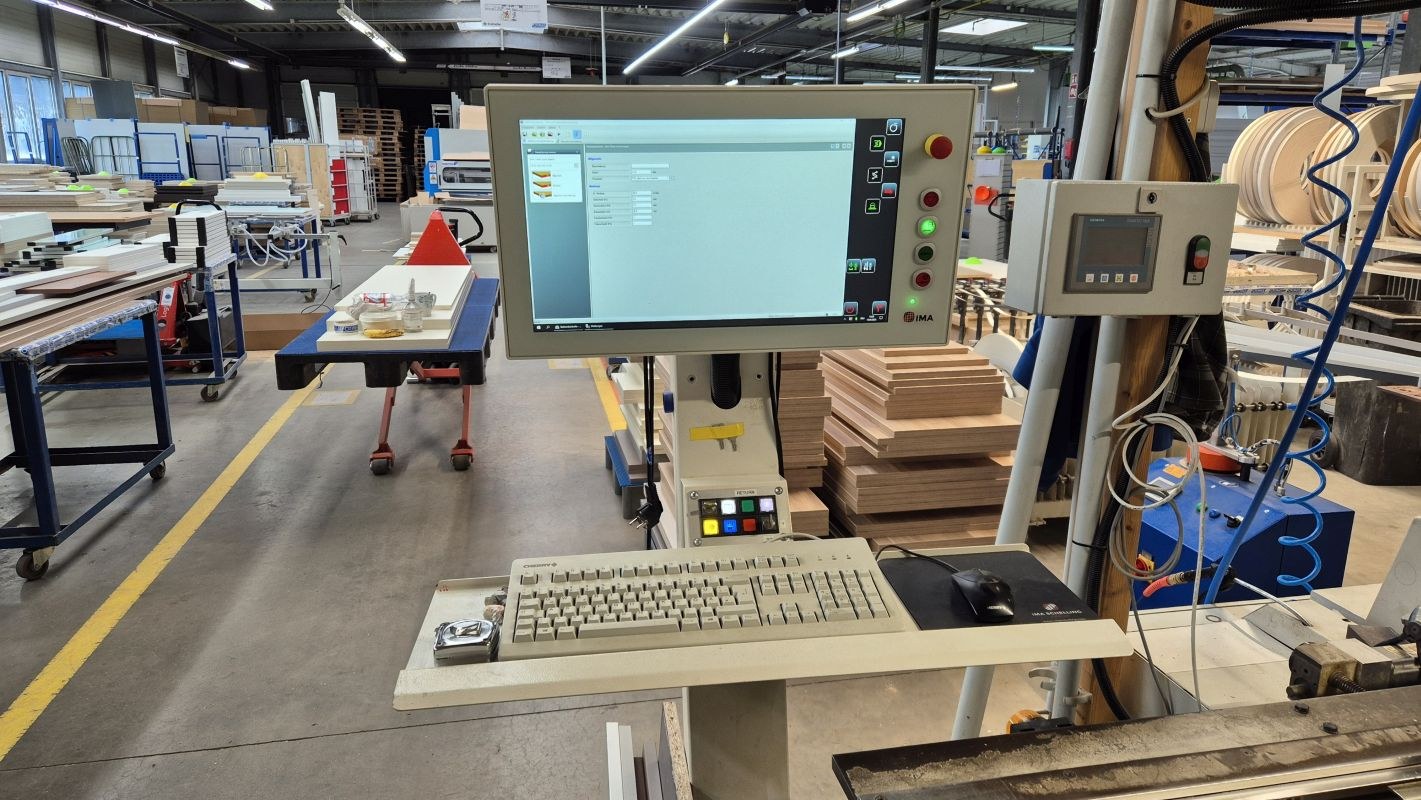 single-sided edge banding machine / IMA / Novimat Concept/I/G80/440/R3