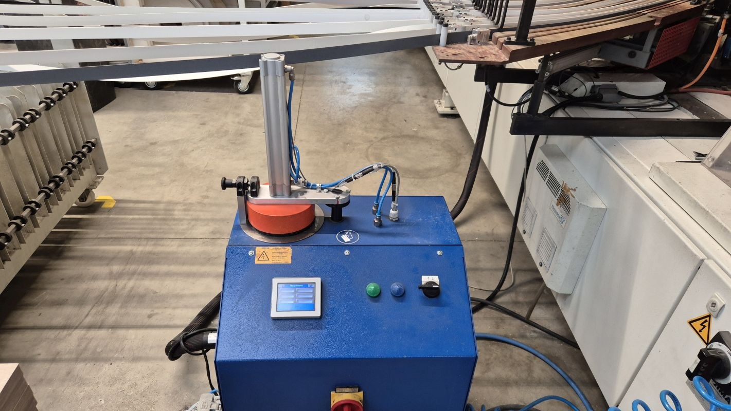 single-sided edge banding machine / IMA / Novimat Concept/I/G80/440/R3