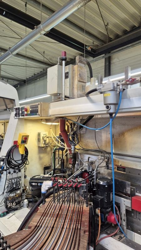 single-sided edge banding machine / IMA / Novimat Concept/I/G80/440/R3