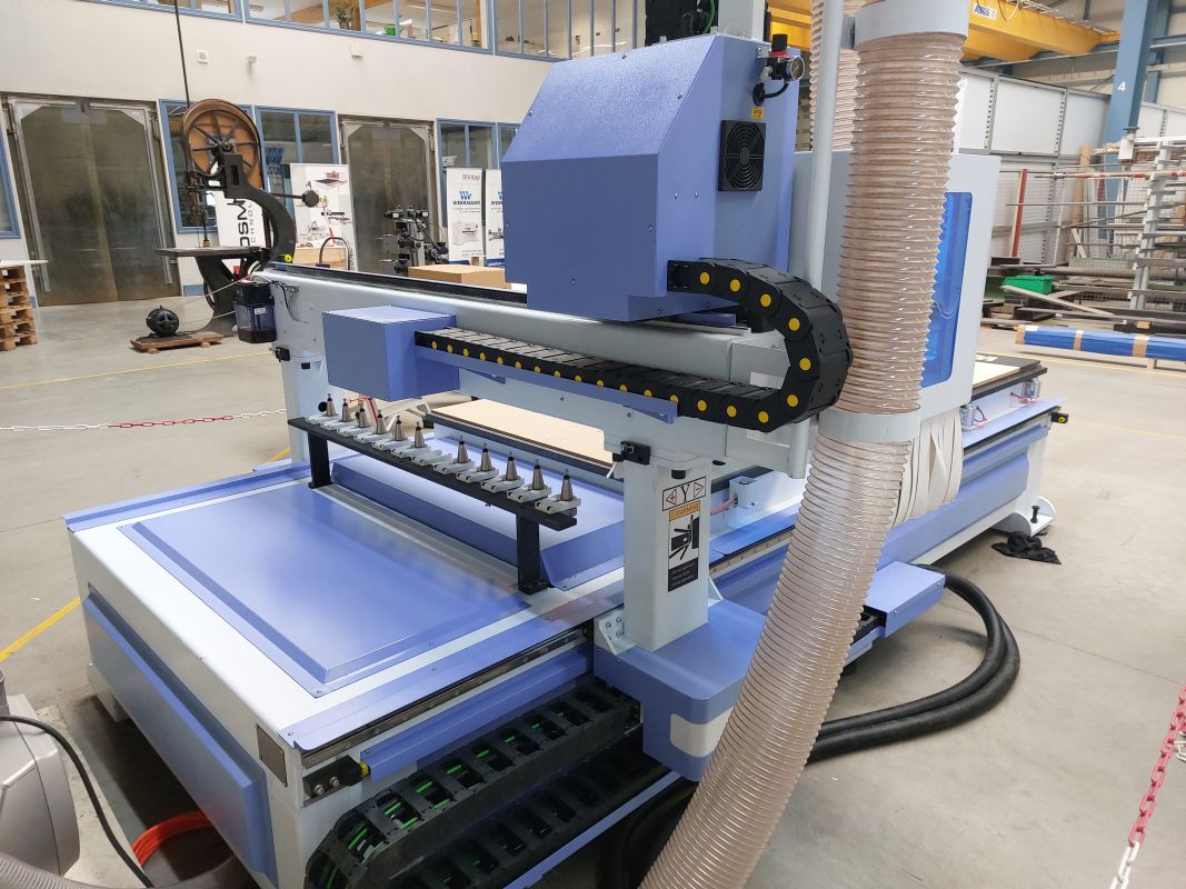 CNC ROUTER / QUICK CNC / UE-481 