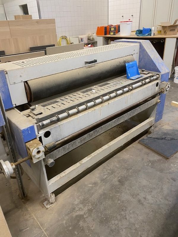 glue spreader / HYMMEN / TLA