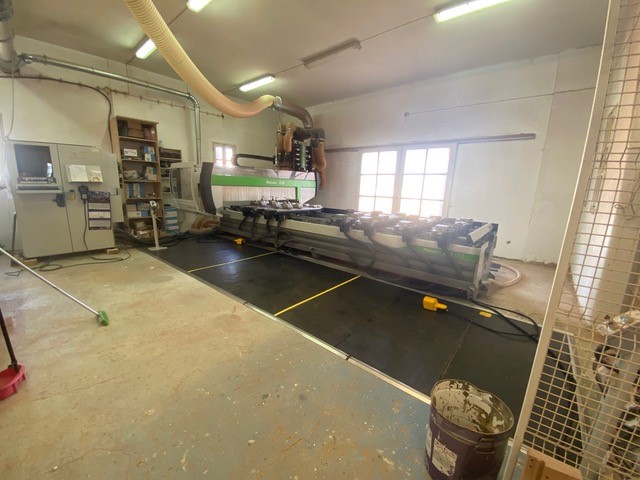 5-axis CNC machining center / BIESSE / Rover C 9.50