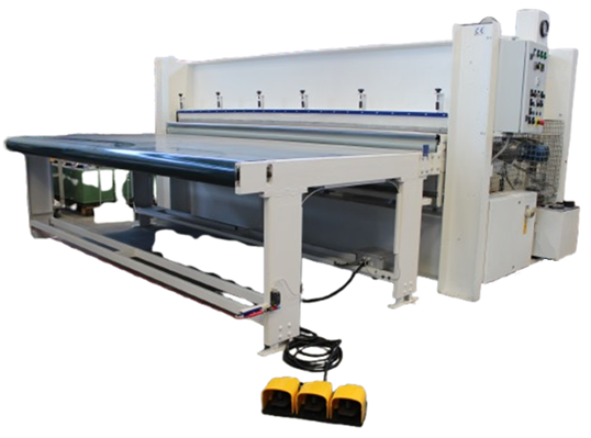 hydraulic hot plate press 3500 x 1400 mm / OMC / 