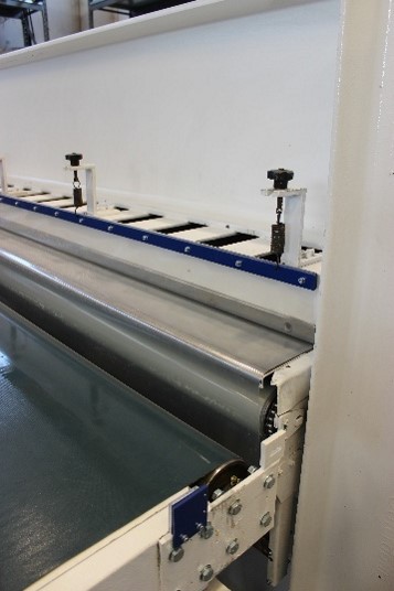 hydraulic hot plate press 3500 x 1400 mm / OMC / 