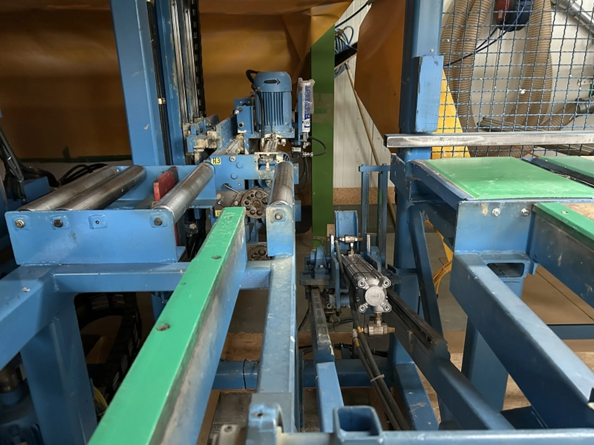 timber framing machine / Hundegger / K2-5-450