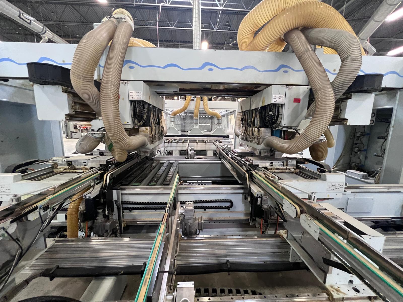 CNC machining center with destacking system  / WEEKE / BHT 500