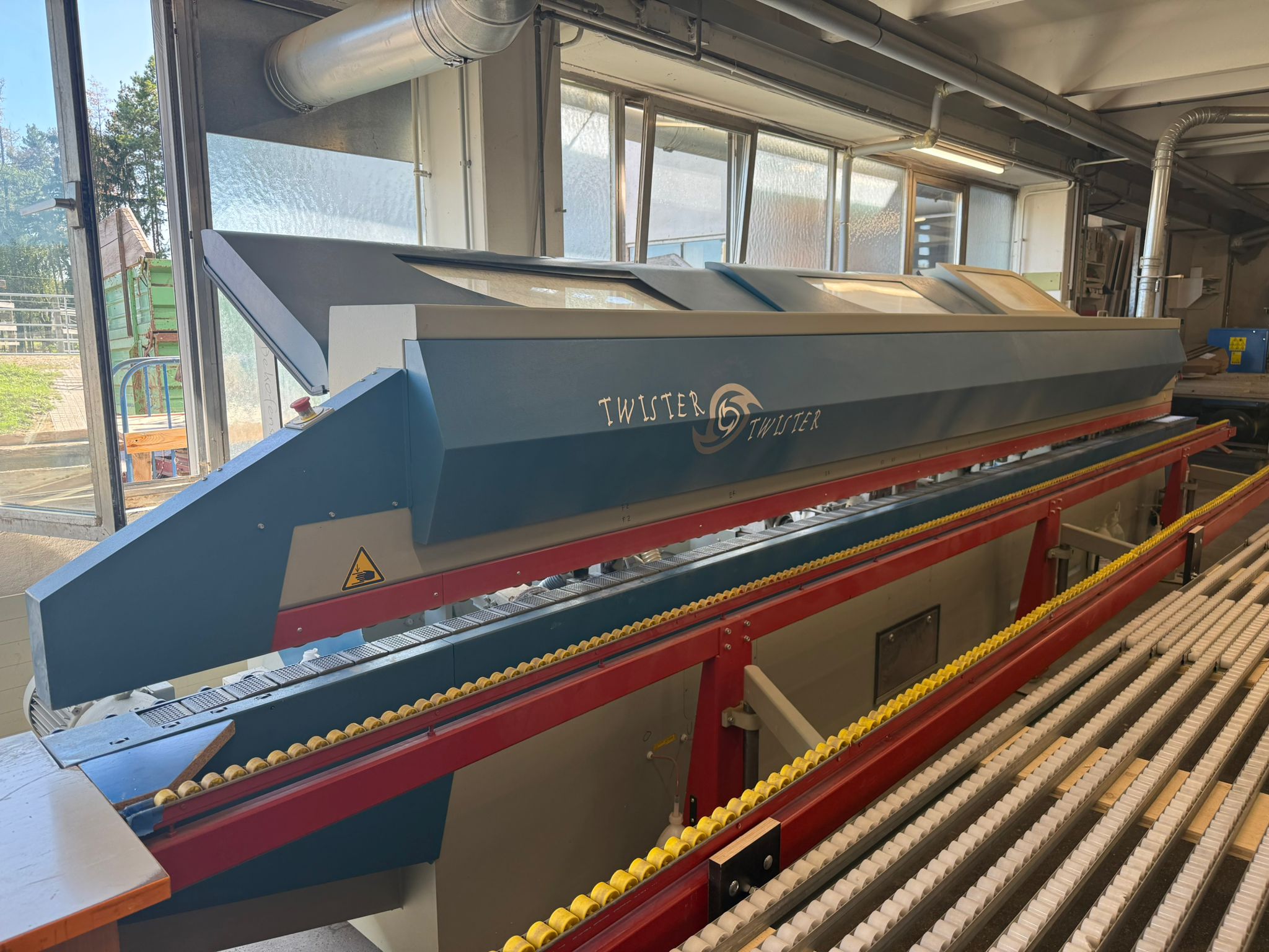Edge banding machine  / OTT / Twister