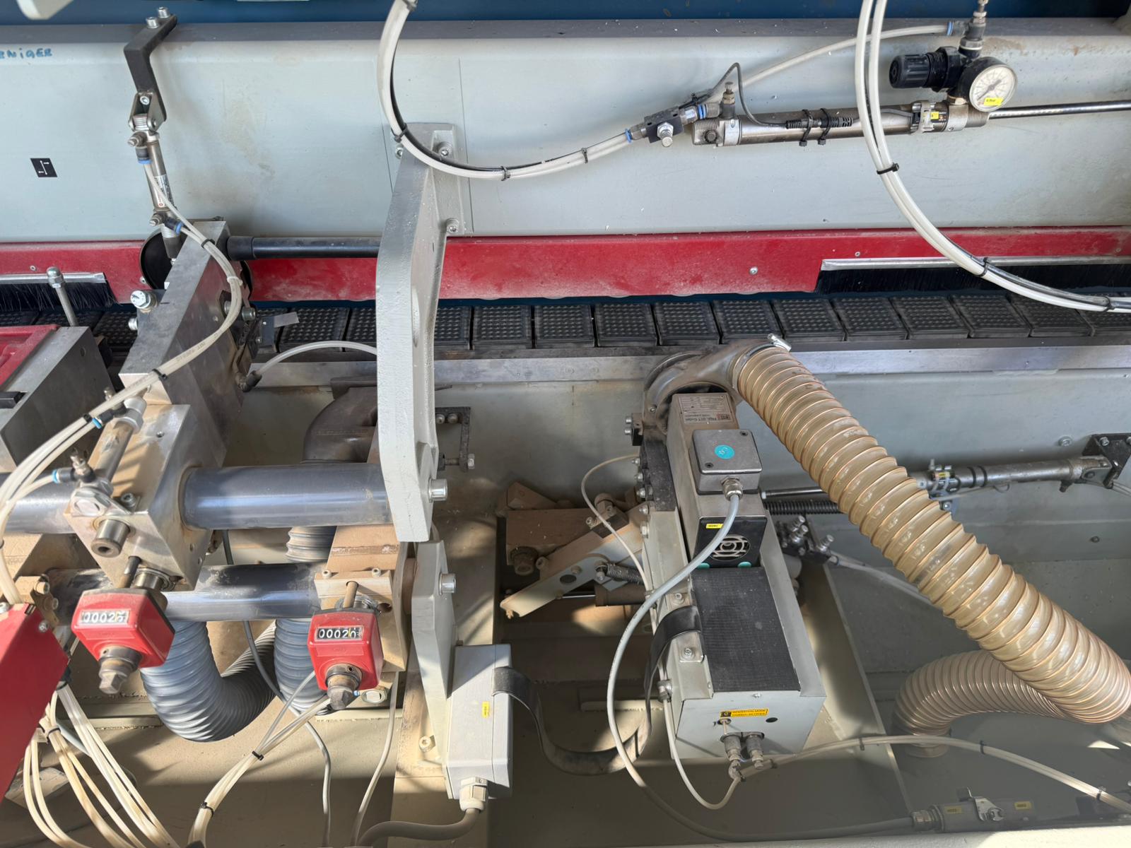 Edge banding machine  / OTT / Twister