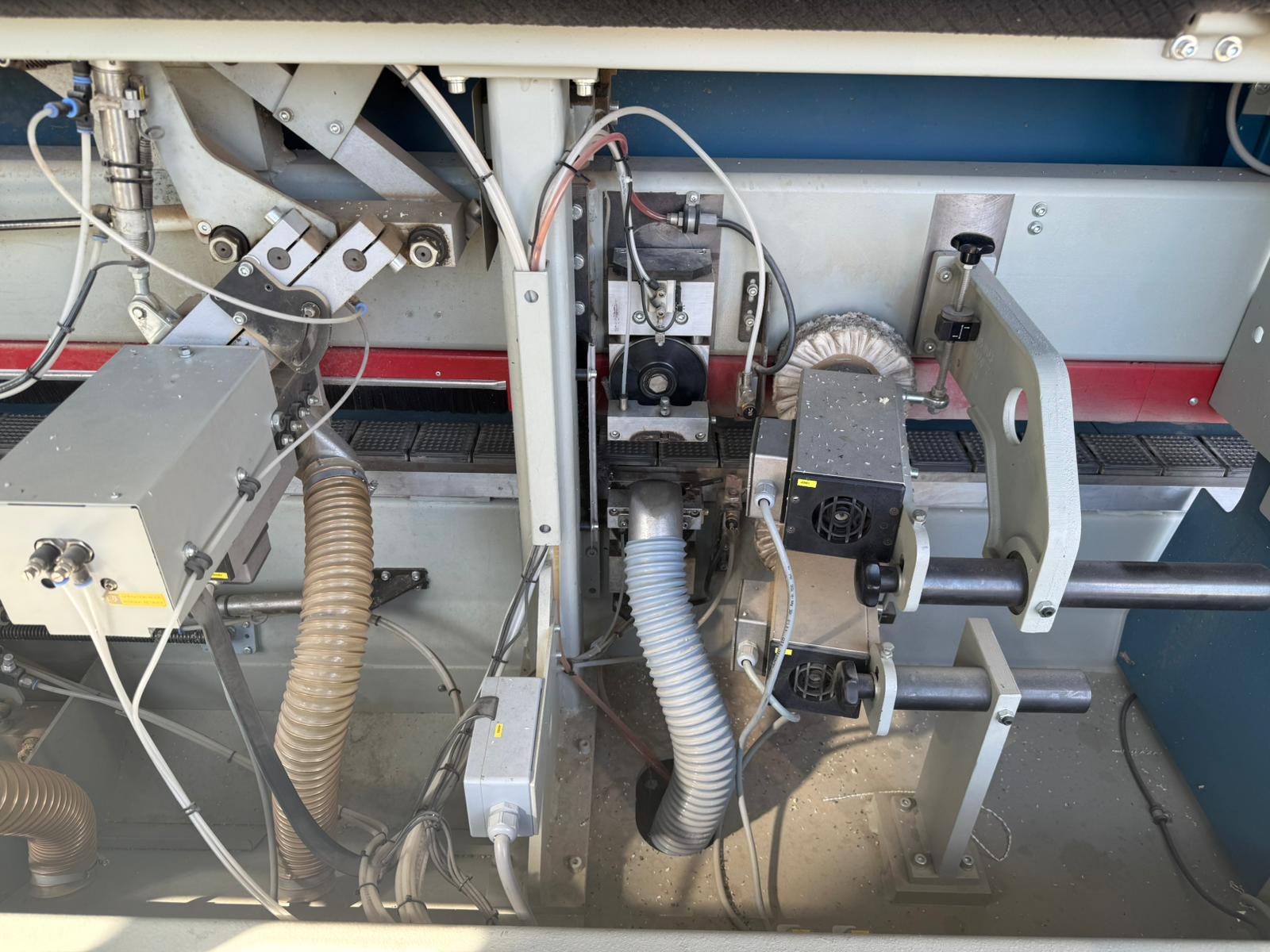 Edge banding machine  / OTT / Twister