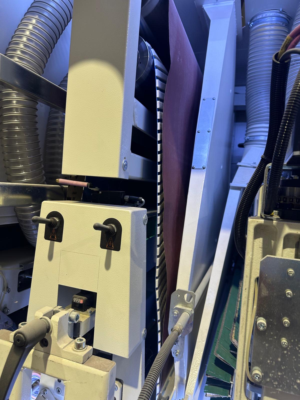 Automatic calibrating sanding machine / SCM / DMC system