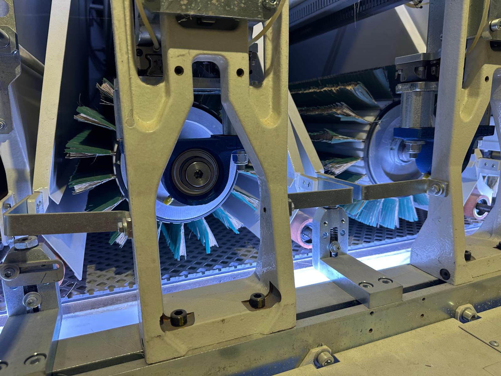 Automatic calibrating sanding machine / SCM / DMC system