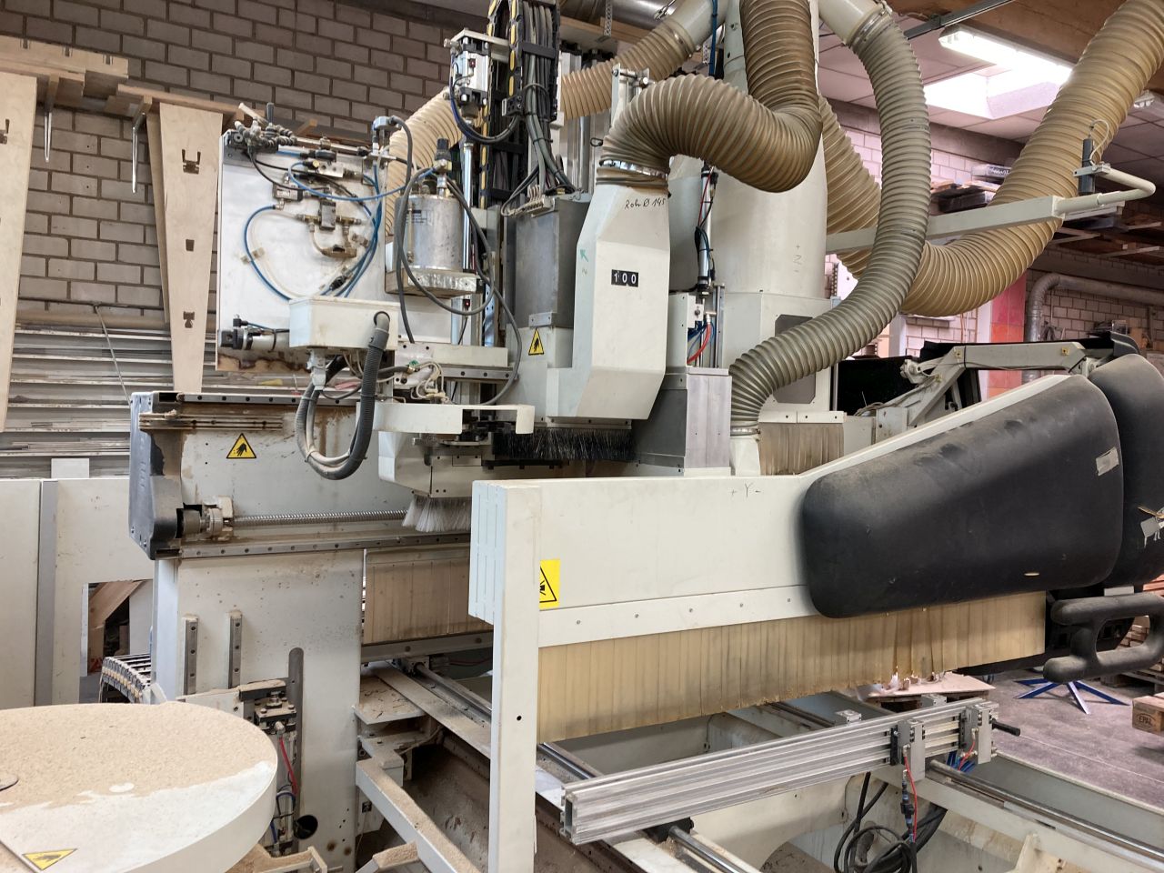 CNC machining center / Morbidelli / Author X5