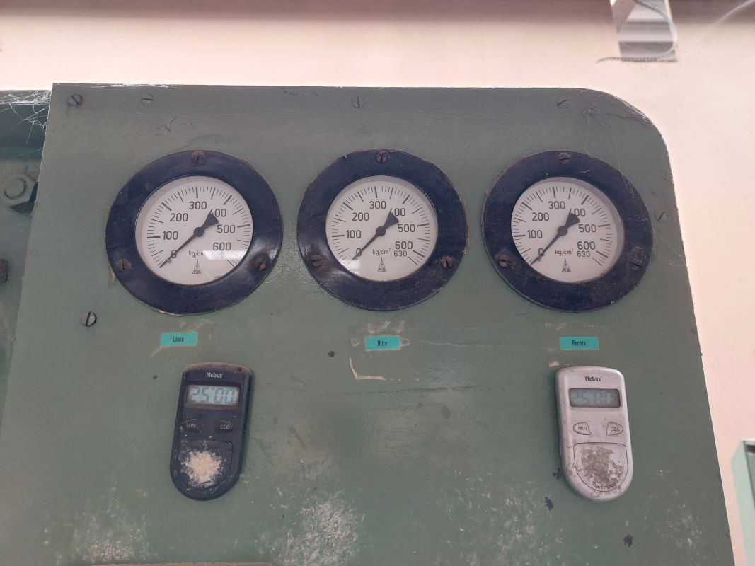 molding press / BÜRKLE /  FPMU