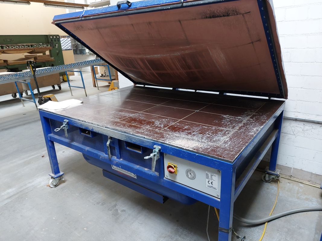 membrane press  / COLUMBUS / Vakuform Sonder