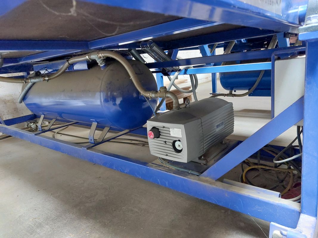 membrane press with Becker pump / COLUMBUS / Vakuform Standard