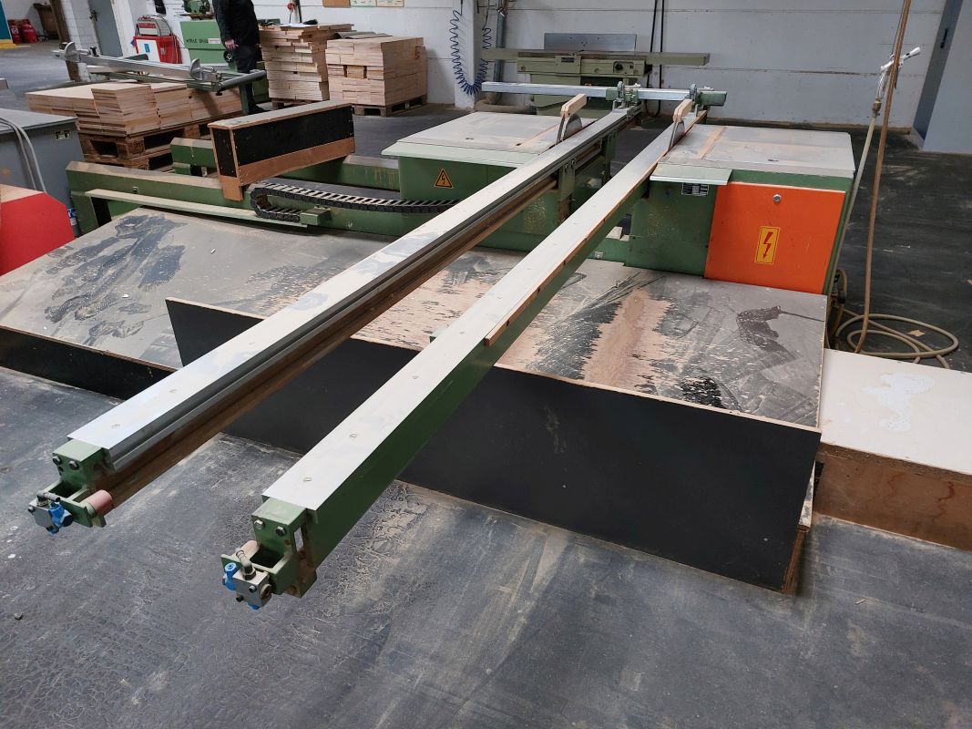 twin saw / Hüllhorst / DH5 4SR