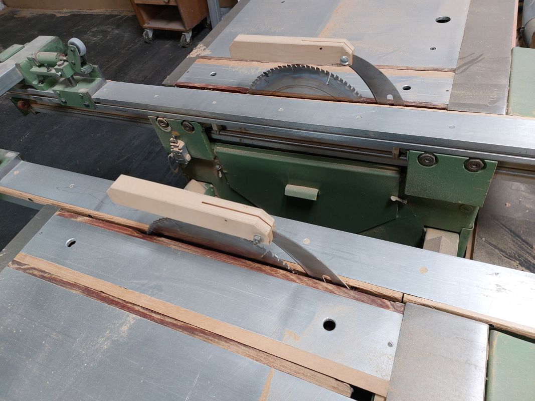 twin saw / Hüllhorst / DH5 4SR