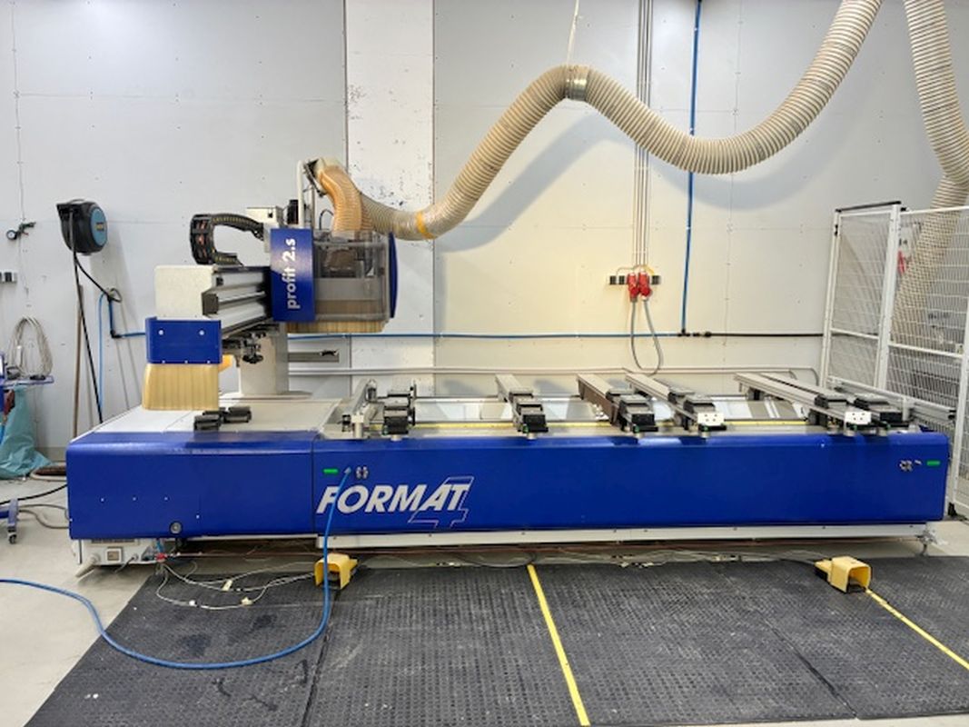 CNC machining center with extraction system / FELDER FORMAT4 / Profit 2.s