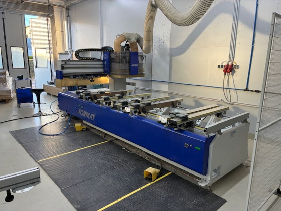 CNC machining center with extraction system / FELDER FORMAT4 / Profit 2.s