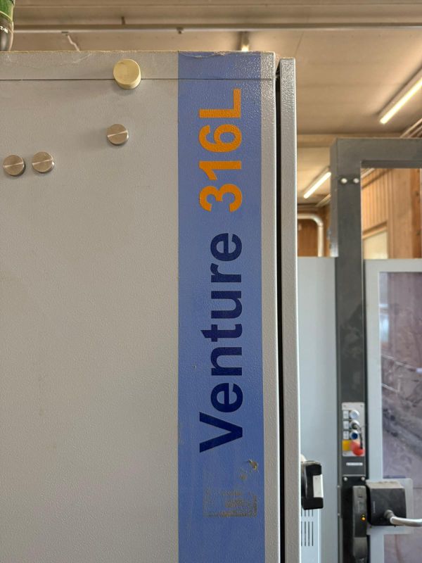 CNC machining center with gluing unit / HOMAG / BMG311 VENTURE316L