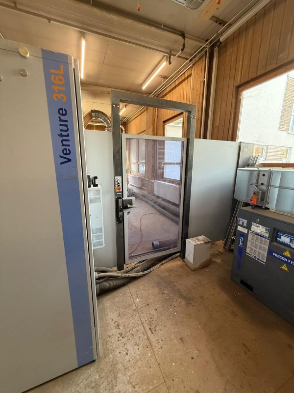 CNC machining center with gluing unit / HOMAG / BMG311 VENTURE316L
