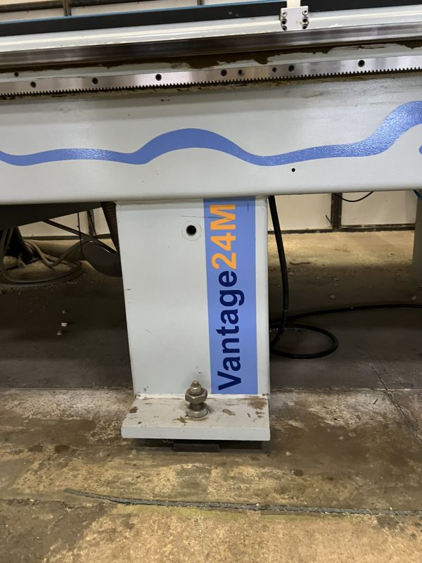 CNC machining center / WEEKE / Optimat BHP Vantage 24M