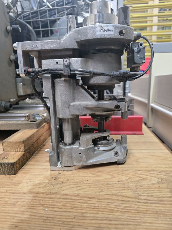 Flush and radius milling unit / N/A / Flush and radius milling unit / N/A /