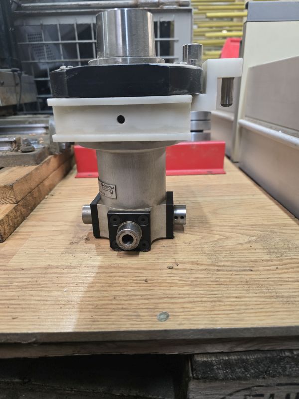 Cross drill head for horizontal drilling / H&uuml;LLHORST / W01ABA01DDDD