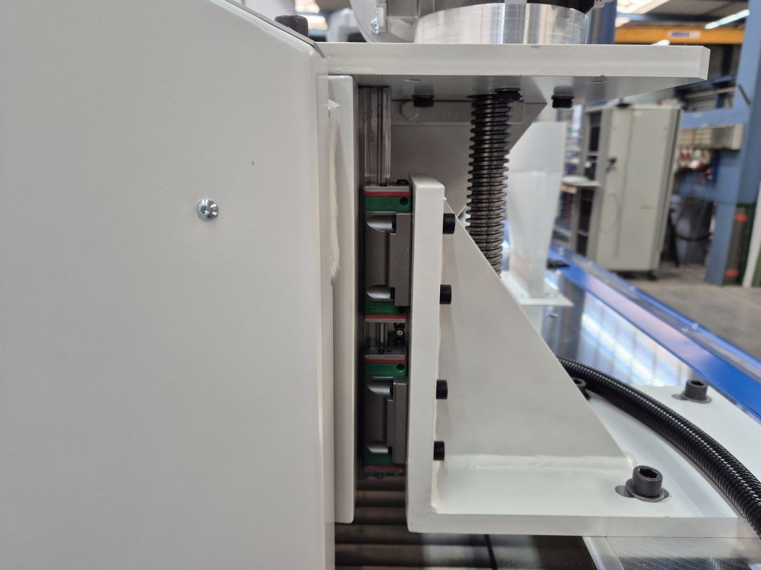 CNC-Center cut saw / WEHRMANN / WT-50/900