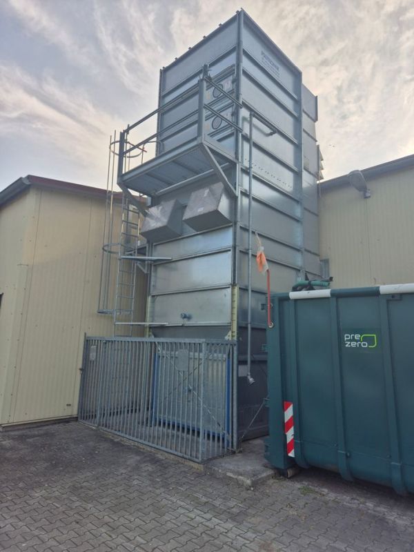 extraction system with briquetting press / Hocker Polytechnick / MultiStar JP5