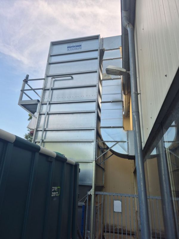 extraction system with briquetting press / Hocker Polytechnick / MultiStar JP5