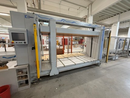 lamella press with assembly line / LIGMATECH /&nbsp; MPH510/25/09