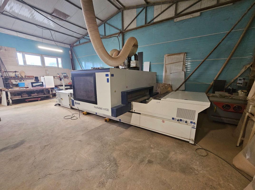 CNC machining center / SCM / Morbidelli M100