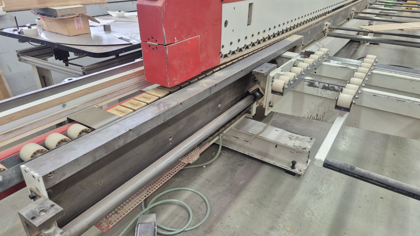 Single-sided rebate and edge-banding machine / IMA / AVM/K/I/G80/822/S3R3L20