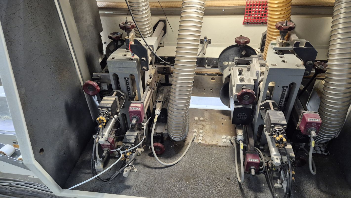 Single-sided rebate and edge-banding machine / IMA / AVM/K/I/G80/822/S3R3L20