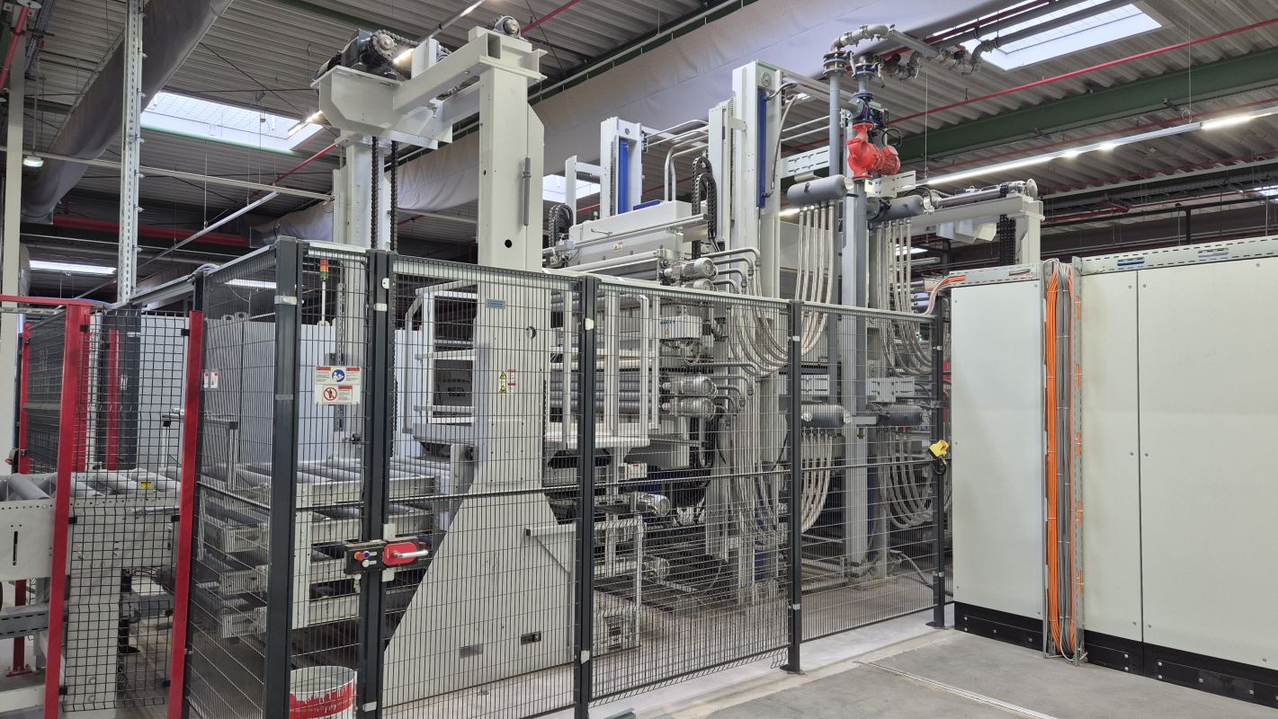 Continuous-feed press&nbsp; / B&Uuml;RKLE / 1428/50 