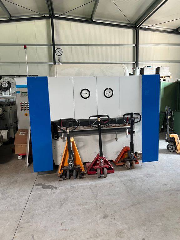 Membrane press for foil lamination / B&Uuml;RKLE / Multifoiler BTF 1628/60 