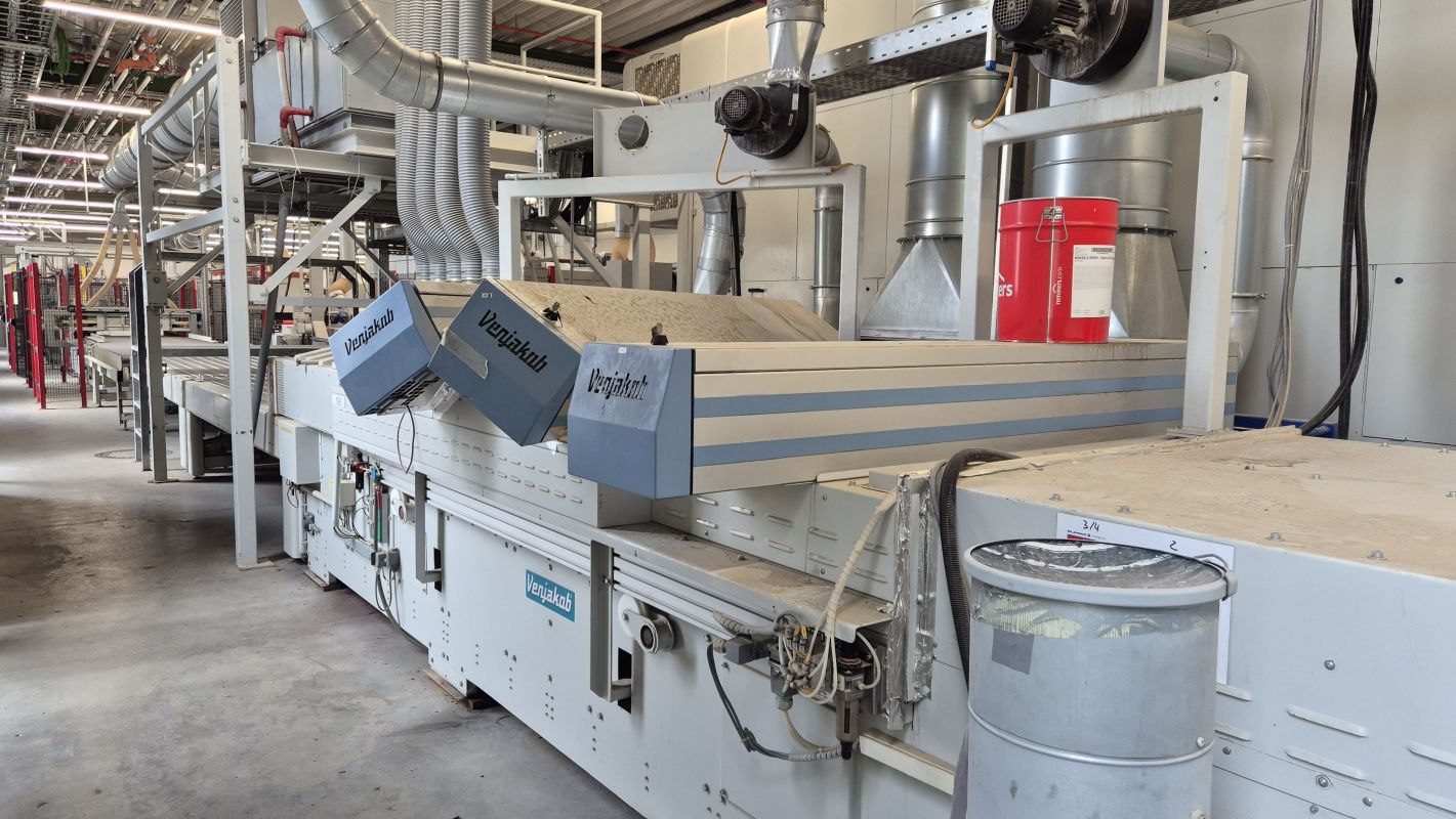 UV Drying Tunnel / VENJAKOB / 