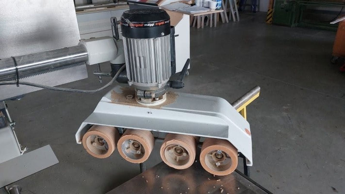 Table milling machine / SAC / TS 145