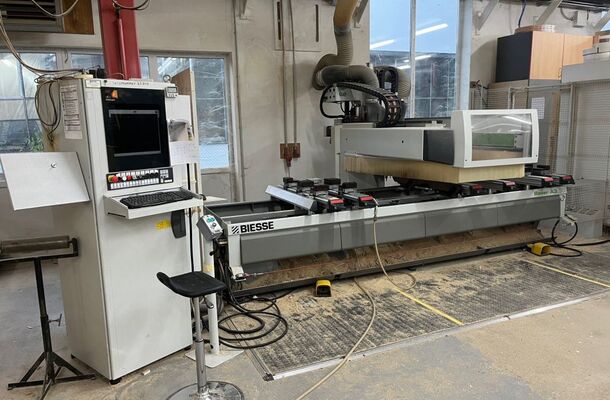 CNC machining centre / BIESSE / Rover A 