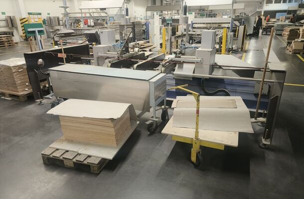Edge Strengthening and Trimming Device / M+S Brugge AG / EM-28