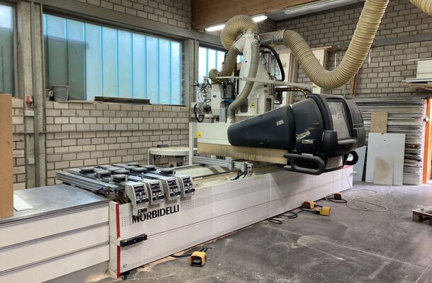 CNC machining center / Morbidelli / Author X5