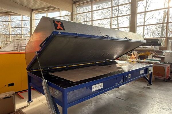 vacuum press / COLUMBUS / Vacuformtisch XL