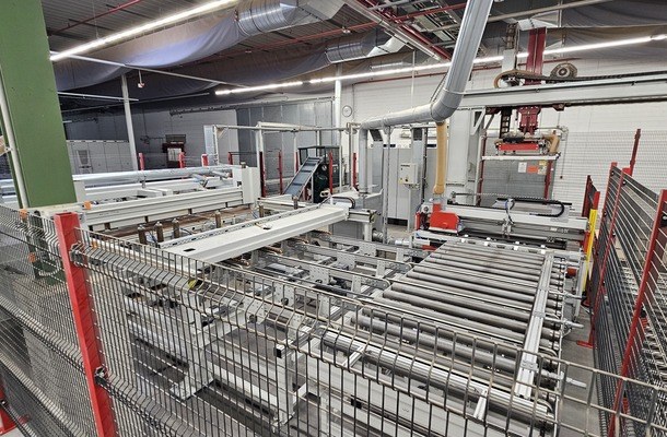 strip cutting line / HOLZMA / 