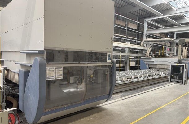 CNC milling and drilling machine / MAKA / PM 270 X